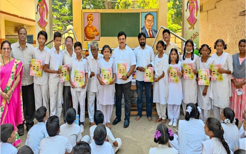 conducting and evaluate hindi classes